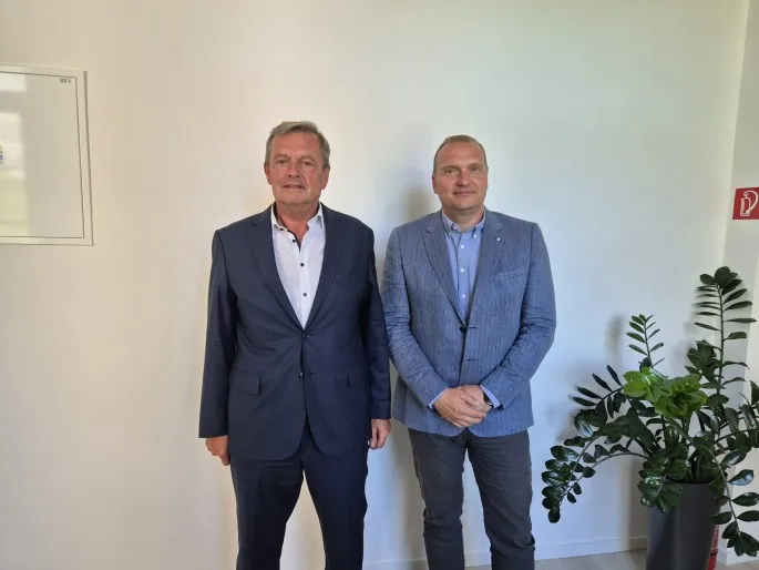 Pracovné rokovanie s predsedom Úradu pre normalizáciu, metrológiu a skúšobníctvo Slovenskej republiky.